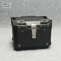 Accessoires de moto Boîte de rangement intégrale pour deux casques Boîte à bagages en PP pour motos