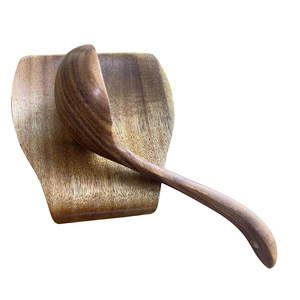 Cuillère à soupe en bois de teck Hemu Sunshine, petite cuillère courbée de style japonais pour la cuisson et le service des aliments, lavage à la main uniquement. - Product Image 3