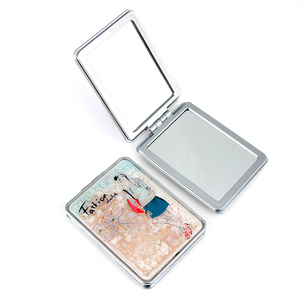 Espejo Compacto de Moda con Diseño de Chica y Arena Movediza, Polvo de Purpurina Flotante, Marco Rectangular de Plástico Cromado, Espejo de Doble Cara con Cristal HD - Product Image 4