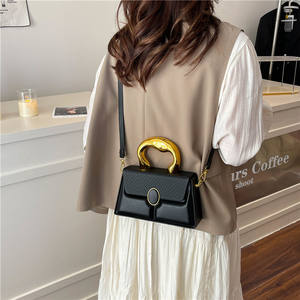 Bolso de mano de moda 2025 nuevos bolsos de hombro de gran capacidad para mujer bolso de hombro cruzado de diseño de moda Retro informal - Product Image 6