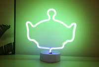 Lampe de bureau LED néon à motif anime avec base solide, placement facile, éclairage d'ambiance élégant pour bureau, chambre à coucher, ornement