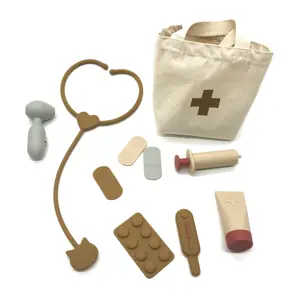 2023 9PCS Kit de médico para niños, CPC Passed Pretend Play Juguetes educativos con bolsa de almacenamiento médico y estetoscopio Juego de rol