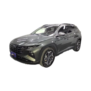 Coche usado Hy-undai Tucs-on <span class=keywords><strong>2023</strong></span>, <span class=keywords><strong>Tucson</strong></span> L 1,5 T Tracción automática de dos ruedas LUX <span class=keywords><strong>Premium</strong></span> Edition en stock 7000KM - Product Image 1