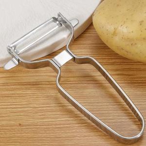 Éplucheur de pommes de terre et de légumes en acier inoxydable pour la cuisine - Product Image 1