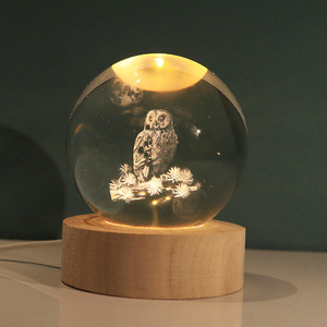 Veilleuse <span class=keywords><strong>LED</strong></span> <span class=keywords><strong>Pikachu</strong></span> Stitch <span class=keywords><strong>Lampe</strong></span> boule de cristal durable avec lumière blanche chaude Cadeau parfait pour la chambre à coucher - Product Image 2