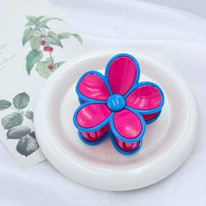 กิ๊บติดผมลายดอกไม้สไตล์ใหม่ แบบทรอปิคอลฮาวาย สำหรับผมครึ่งหัว  กิ๊บหนีบผมหลากสีสันสำหรับผู้หญิง - Product Image 3