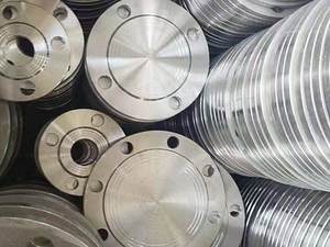 Brida de cuello de soldadura resistente a la corrosión de alta presión Acero inoxidable plateado con cara elevada DN15 Certificado CE TS ISO9001 - Product Image 6