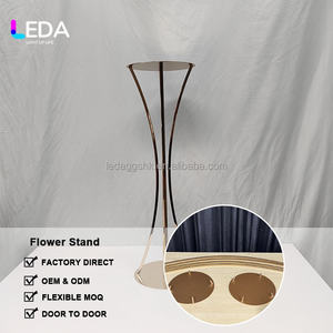 Centro de Mesa LEDA de Alta Calidad para Decoración de Bodas Clásicas, Soporte Alto de Metal Dorado para Flores, para Fiestas - Product Image 2