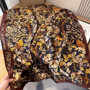 Của Phụ nữ dài cổ điển phong cách xiangyun satin điều hòa không khí Khăn choàng mỏng in mùa xuân mùa hè giả khăn lụa Polyester - Product Image 5