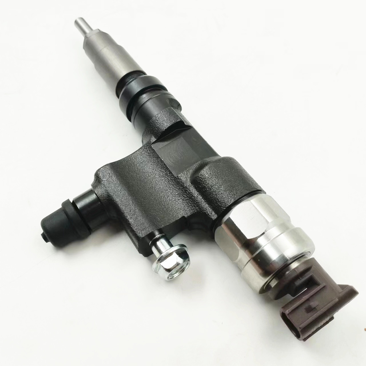 High quality Common Rail Diesel Fuel Injector 095000-6520 23670-E0090 Injector 23670-79026 16600-EB70D For Toyota