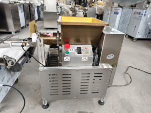 Machine à boulettes de <span class=keywords><strong>fromage</strong></span>, machine à former de petites boulettes de pâte, machine à couper la pâte ronde pour biscuits - Product Image 6