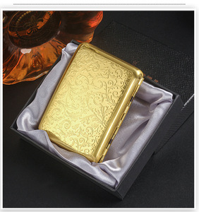 Étui à cigarettes portable en métal doré de style vintage, <span class=keywords><strong>personnalisable</strong></span>, gravé sur mesure, luxueux et étanche - Product Image 4
