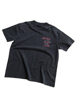 T-shirt YUCHEN personnalisé pour homme, coupe courte et ample, style streetwear, avec motifs graphiques, effet vieilli, déchiré, délavé par pulvérisation, délavé à l'acide, effet soleil éclairé et vintage.