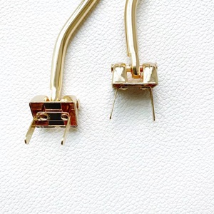 Asa metálica Hongyuan de 11 cm en oro claro, fácil de transportar, para cajas y equipaje. - Product Image 4