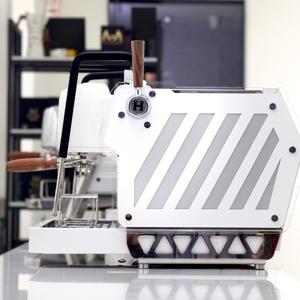 Máy pha cà phê Espresso đa hệ thống boiler thương mại đạt chứng nhận CE năm 2025 - Product Image 2