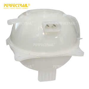 PERFECTRAIL 6Q0121407 6Q0121407A 6Q012140B Réservoir de liquide de refroidissement de voiture, réservoir d'expansion d'eau pour Seat Cordoba Ibiza pour Skoda <span class=keywords><strong>Fabia</strong></span> - Product Image 3