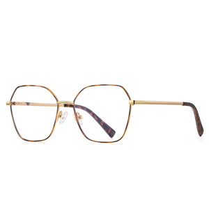 VisualMate <span class=keywords><strong>Lunettes</strong></span> optiques carrées <span class=keywords><strong>à</strong></span> <span class=keywords><strong>la</strong></span> mode en métal <span class=keywords><strong>de</strong></span> qualité supérieure irrégulières <span class=keywords><strong>de</strong></span> haute qualité Monture <span class=keywords><strong>de</strong></span> <span class=keywords><strong>lunettes</strong></span> élégante <span class=keywords><strong>à</strong></span> <span class=keywords><strong>prix</strong></span> compétitif - Product Image 1