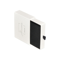 Boîte coulissante moderne haut de gamme en EVA avec insert personnalisé et revêtement UV pour cartes de crédit, emballage de luxe pour cadeaux d'entreprise