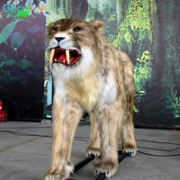 Parc d'attractions Gecai Animatronic Animal Model Modèle Smilodon grandeur nature