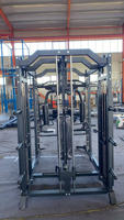 Rack de musculation multi-utilisateurs DINUO, cadre en acier large et profond, station de fitness avec banc de pectoraux et accessoire de presse à jambes