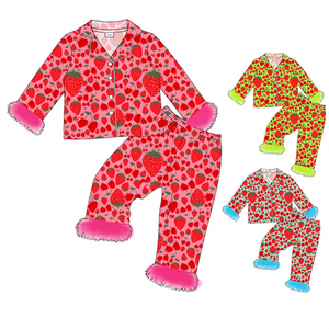 Conjunto de Pijama de Dos Piezas para Niñ<span class=keywords><strong>a</strong></span> Pequeñ<span class=keywords><strong>a</strong></span>, Diseño de San Valentín, Estampado Suave, Ribete Afelpado, Camisa de Manga Larga con Botones y Pantalones, Ropa de Dormir - Product Image 1