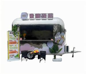Remorque de charcuterie spécialisée avec vitrine en verre et comptoirs réfrigérés pour viandes, fromages et traiteur de qualité supérieure - Product Image 5
