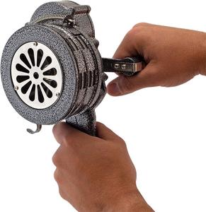 ALARM SERANGAN UDARA MANUAL BERBENTUK GENGGAM DENGAN KURANGAN PUTAR YANG BERKUALITAS TINGGI, TERBUAT DARI LOGAM, DAN DAPAT DIBAWA. - Product Image 1