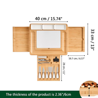 Gemakkelijk te onderhouden, draagbaar en perfect voor het serveren van eten; bamboe kaasplank met houten serveerschaal en messenset.