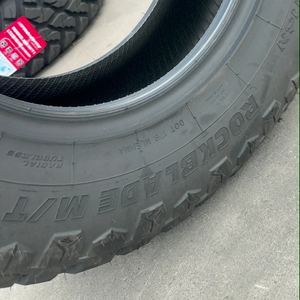 Fronfronway Rock Blade SUV 4X4 LT ban mobil ROCKBLADE <span class=keywords><strong>M</strong></span>/T rock31 31 10.5 R15 - Product Image 5