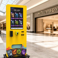 Distributeur automatique de cartes à collectionner à écran tactile 32 pouces avec roulettes, éclairage LED, SDK activé et gestion cloud, acceptant plusieurs modes de paiement