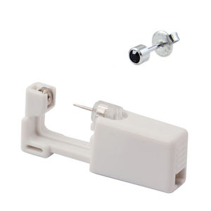 Kit de piercing d'oreille stérile jetable Cartilage <span class=keywords><strong>Tragus</strong></span> Helix Piercing Gun No Pain Piercer Tool Set Stud Jewelry - Product Image 1