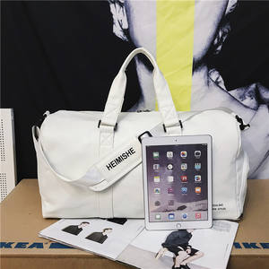 Bolsa de Gimnasio de Gran Capacidad, Bolsa de Viaje de Fin de Semana, Impermeable, de PU, Bolsa de Mano para Viajes Cortos, Bolsa de Viaje con Patrón Geométrico - Product Image 5