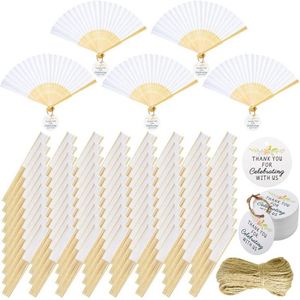 Abanico de Tela Personalizado, un Regalo Práctico y Atento con Amor, Hecho de Plástico Resistente - Product Image 1