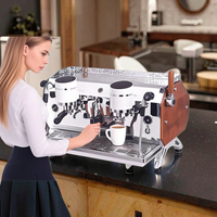Cafetière italienne commerciale professionnelle E61 Cafetière semi-automatique à deux groupes Machine à expresso