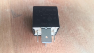 31B0069 - Relais - Pièces de rechange pour chargeuse Liugong compatibles avec le relais - Pièces de machines de construction directement de l'usine - Product Image 2