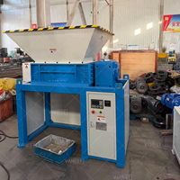Trituradora de chatarra metálica VANEST para tubos de cobre, placas de aluminio, parabrisas, plástico de automóviles, tanques de combustible y parachoques de plástico.