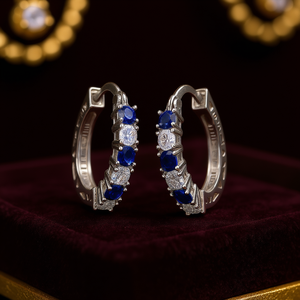 Orecchini a Cerchio Classici in Argento 925 con Zaffiro e Diamante Taglio Brillante Rotondo, Montatura a Griffe, per Uso Quotidiano Femminile - Product Image 2