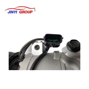 Compresseur de climatisation adapté à Hyundai Tucson 977012S000 97701-2S000 - Product Image 4