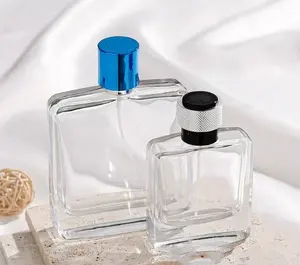 Manufacturers wholesale spot perfume bottle sports 15 bayonet cosmetics dispenser empty bottles with cover spray glass bottles