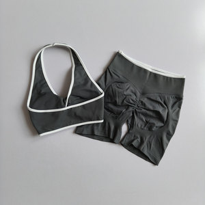 Nuovo Set Yoga Senza Cuciture Bicolore <span class=keywords><strong>con</strong></span> <span class=keywords><strong>Reggiseno</strong></span> <span class=keywords><strong>Sportivo</strong></span> Imbottito e Pantaloncini a Vita Alta per Donna, Set per Corsa e Fitness - Product Image 6