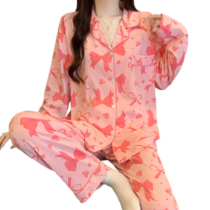 ชุดนอนแฟชั่นสำหรับผู้หญิง ลายพิมพ์สีแดงหวาน แขนยาว กางเกงขายาว สไตล์สบายๆ สำหรับฤดูใบไม้ร่วง - Product Image 1