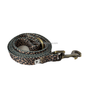 Nuevo arnés personalizable con hebilla ajustable y estampado de leopardo para mascotas, conjunto de arnés para perros, arnés para perros con correa y Collar - Product Image 5
