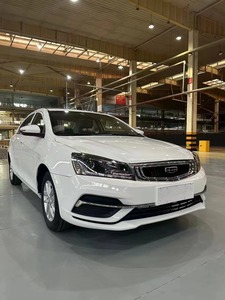 2019 voitures pas chères Geely Emgrand 1.5 <span class=keywords><strong>L</strong></span> voitures à essence <span class=keywords><strong>4</strong></span> portes 5 sièges voiture à essence d'occasion à <span class=keywords><strong>vendre</strong></span> - Product Image 2