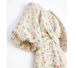 Vestito Estivo Coordinato Mamma e Figlia con Maniche a Sbuffo, Stampa Boho Elegante, Vita Annodata Frontale, Stile Finto Incrociato, Linea ad A, Modello Modesto - Product Image 3
