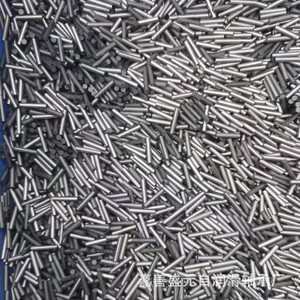 Barre en graphite haute pureté résistante à l'usure avec particules et piliers de graphite lubrifiant adhésif haute pureté intégrés - Product Image 3