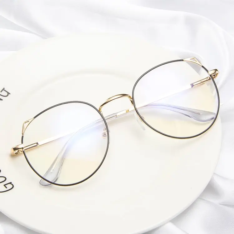スプリングヒンジ付きファッションアンチブルーライト眼鏡フレームファッションメタルキャットイヤーオプティカルフレーム
