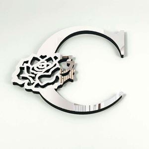 Pegatina de Pared de Letras de Acrílico con Diseño de Rosa de 20 cm, Decoración de Pared para Sala de Estar de Hotel, Pegatina de Pared con Respaldo Autoadhesivo - Product Image 3