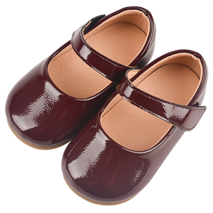 Chaussures de princesse personnalisées pour filles, en cuir verni noir, petites chaussures en cuir pour bébés filles, semelles souples, chaussures de cérémonie pour bébés - Product Image 1