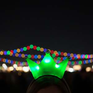 Diadema con Corona Luminosa LED con Logotipo Personalizado de Fábrica OEM - Accesorio Luminoso para Promociones, Eventos y Fiestas - Product Image 6