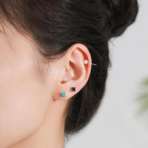 Boucles d'oreilles en argent sterling S925 avec zircon pierre de naissance de décembre, version cuivre personnalisable, design original, un cadeau créatif pour femme. - Product Image 3